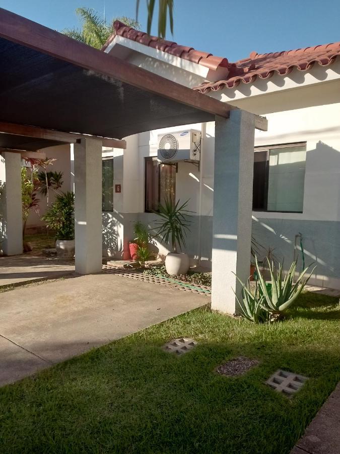 Pequeno Y Acogedor Departamento Con Garaje Y Recibe Pequenos Peluditos Santa Cruz de La Sierra Eksteriør bilde